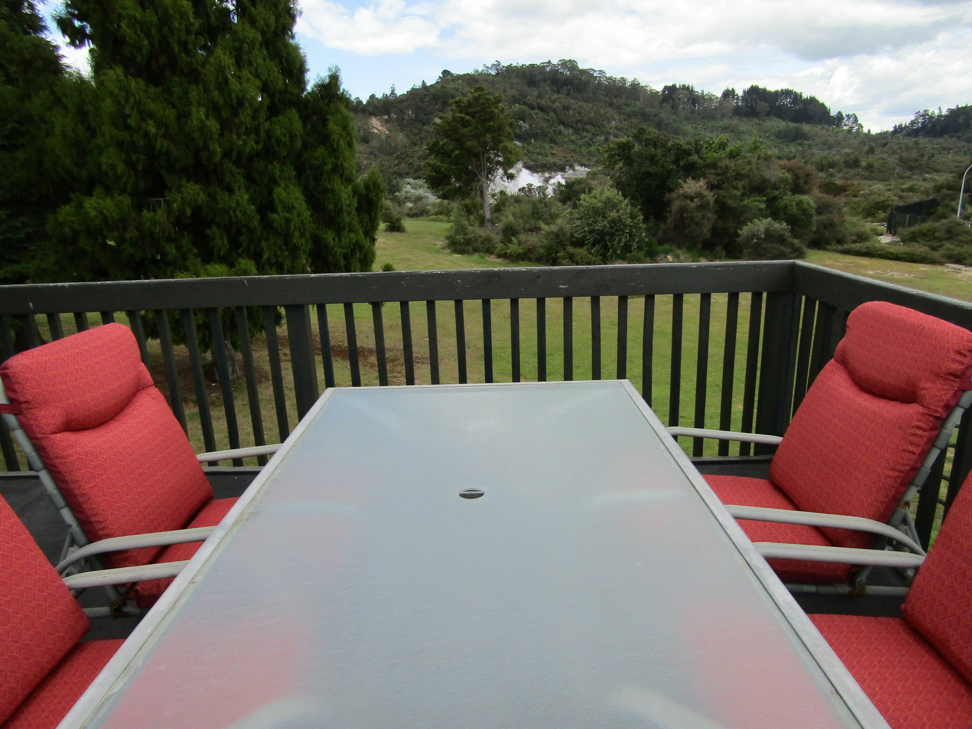Pohutu Lodge Motel Rotorua Eksteriør billede